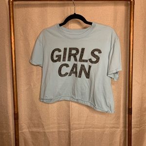 Girls Can cropped t shirt